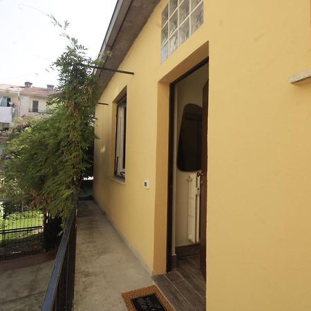 Elegante Suite Con Giardino In Centro Storico Pavia Eksteriør billede